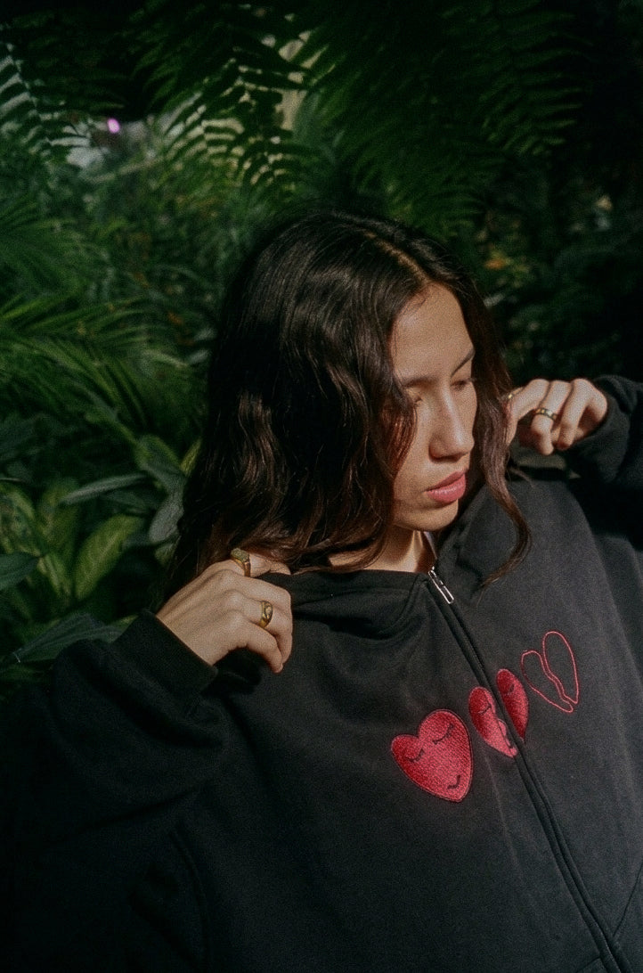 Between Beats Hoodie - Black (Hemp)